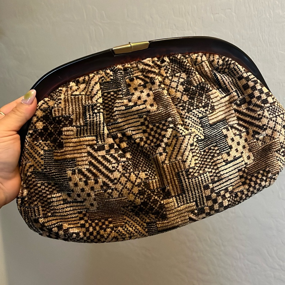 Vintage clutch